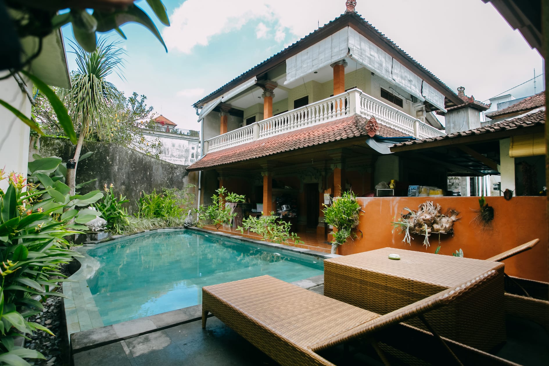 Villa management fee in bali